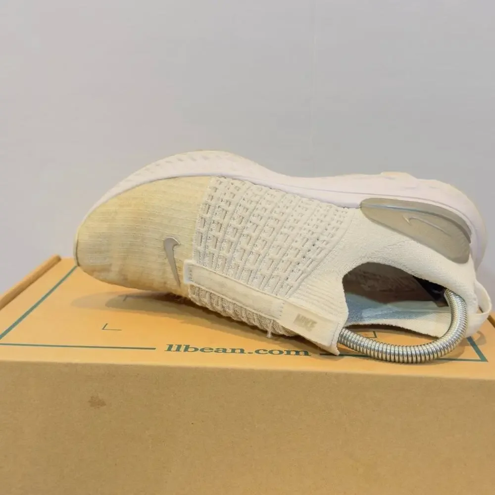 Nike React Phantom Run Flyknit 2 Womens Size 9 Running Shoes Cushioned Sneakers